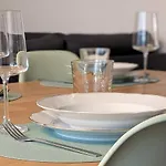 アパート Casita Im Tal - Entspannung Mit Terrasse, Garten Und Garage ヴァイブルク