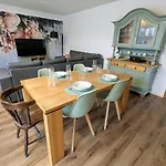 Casita Im Tal - Entspannung Mit Terrasse, Garten Und Garage アパート *