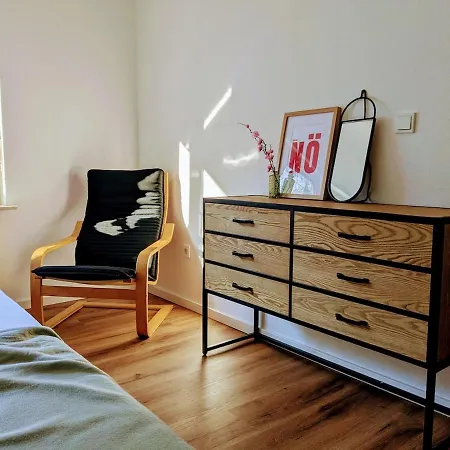 Apartamento Casita Im Tal - Entspannung Mit Terrasse, Garten Und Garage