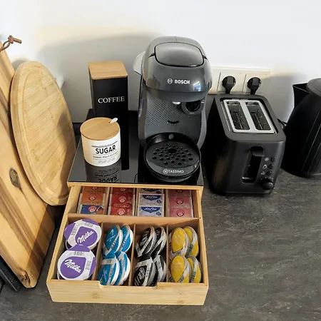 Casita Im Tal - Entspannung Mit Terrasse, Garten Und Garage