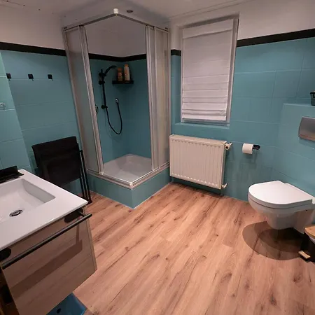 Casita Im Tal - Entspannung Mit Terrasse, Garten Und Garage * Weilburg