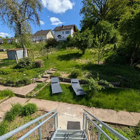 Casita Im Tal - Entspannung Mit Terrasse, Garten Und Garage