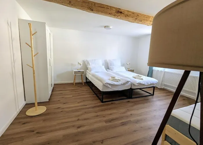 Casita Im Tal - Entspannung Mit Terrasse, Garten Und Garage * Weilburg