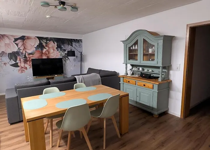 Casita Im Tal - Entspannung Mit Terrasse, Garten Und Garage Weilburg