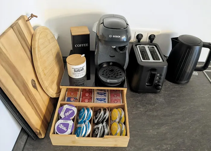 Casita Im Tal - Entspannung Mit Terrasse, Garten Und Garage